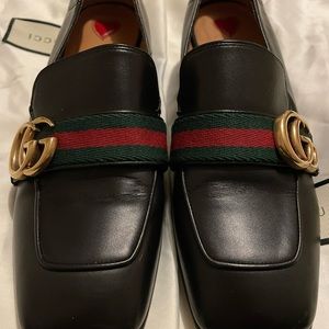 Gucci Peyton Loafers in great condition